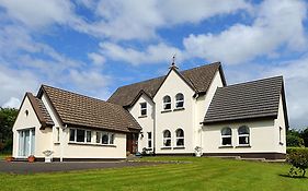 Whitethorn Lodge